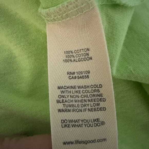 Life is Good T-shirt - Picture 5 of 6